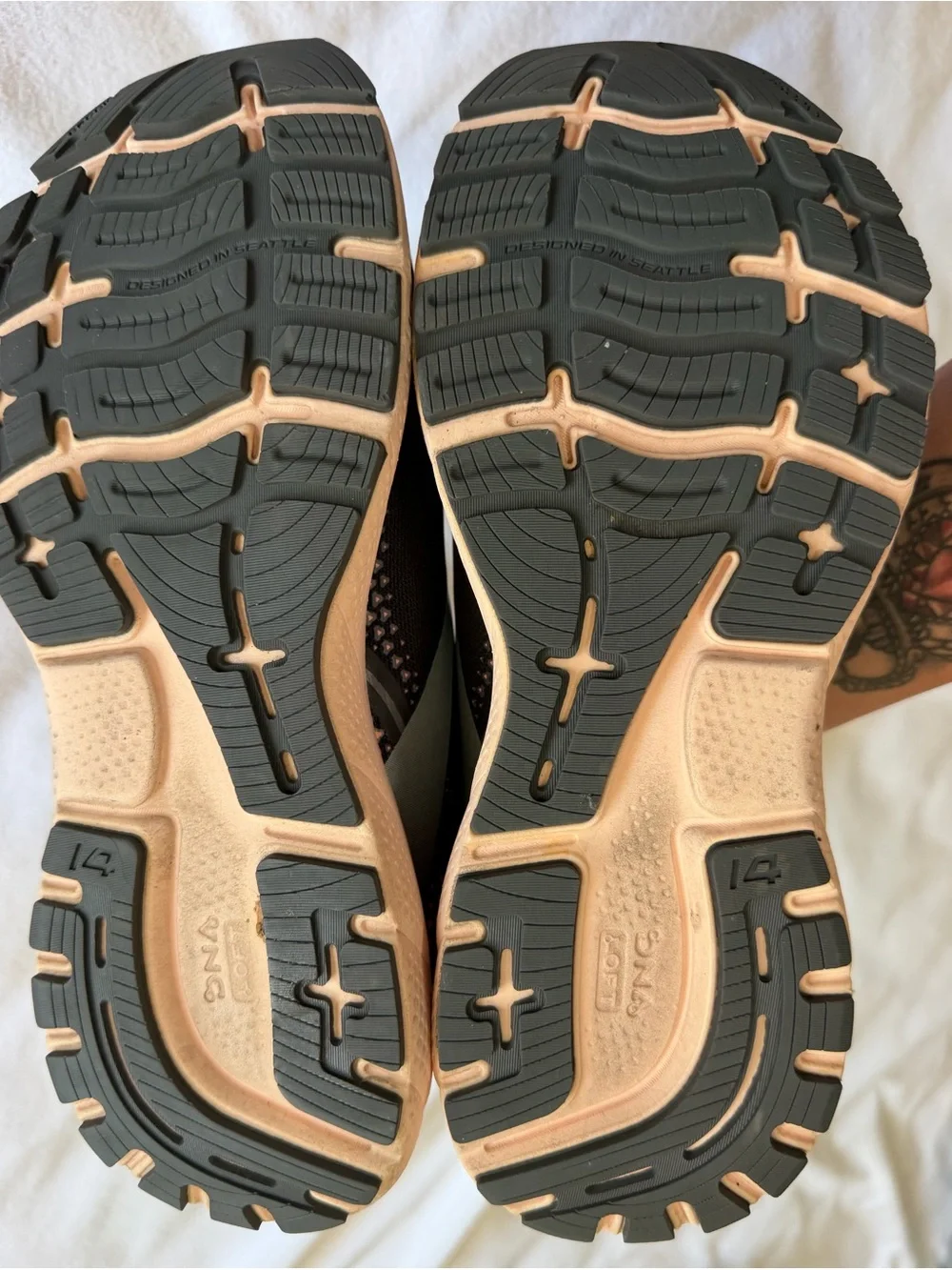 Brooks men ghost